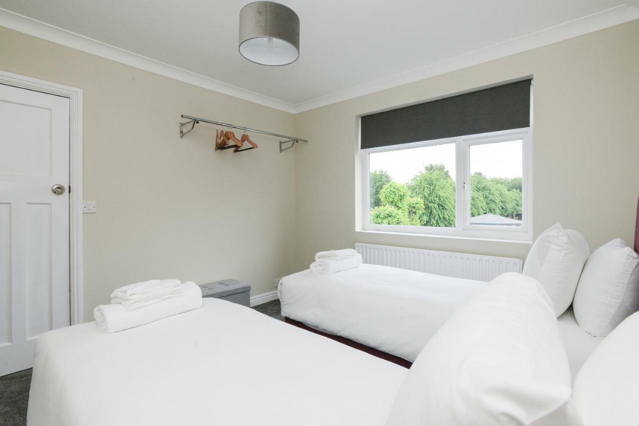 Vakantiehuis Cosy House In The Heart Of Beeston With Free Parking And Wifi