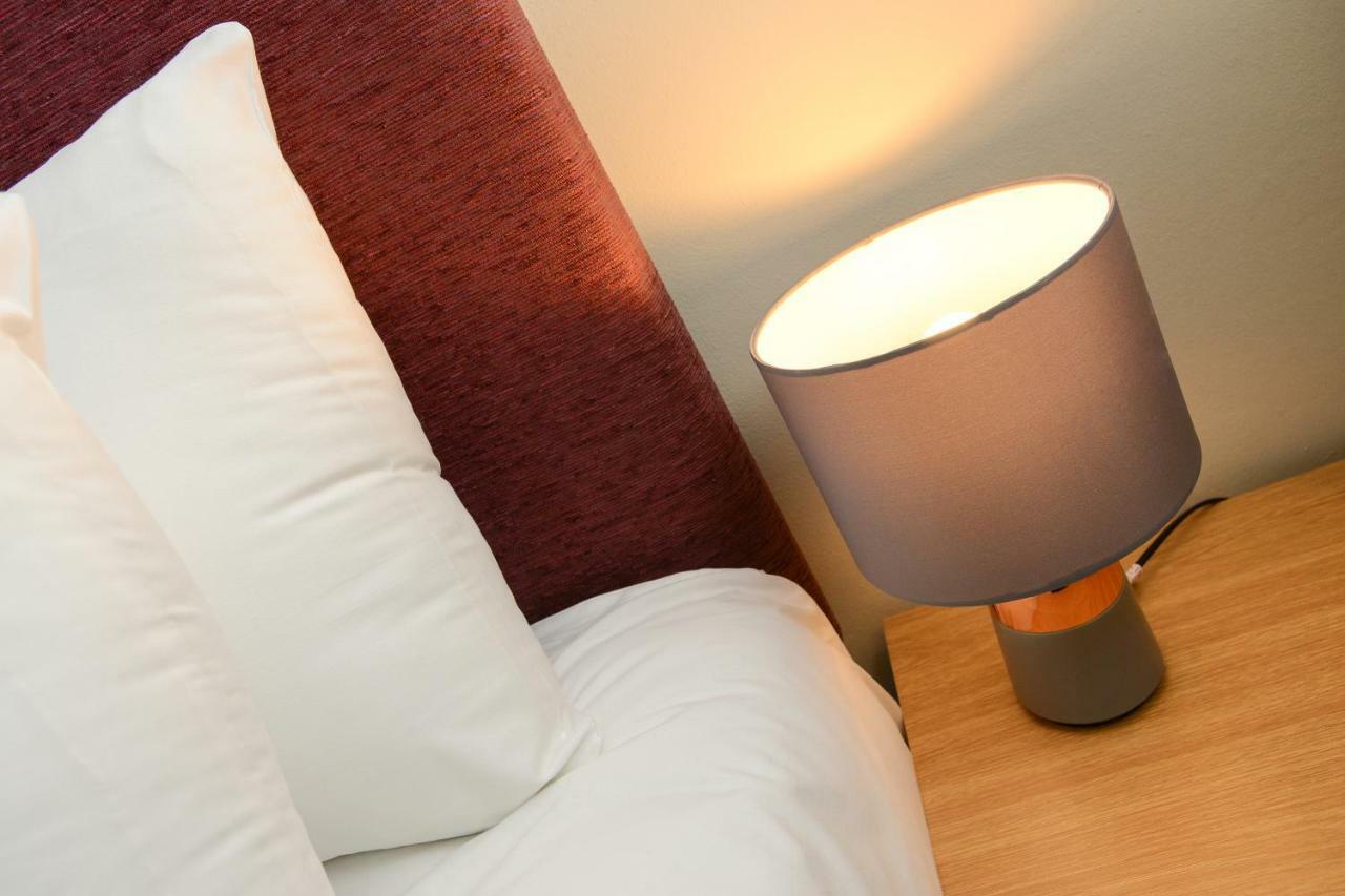 Cosy House In The Heart Of Beeston With Free Parking And Wifi Vakantiehuis