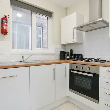 Cosy House In The Heart Of Beeston With Free Parking And Wifi Villa Nottingham Exterior photo